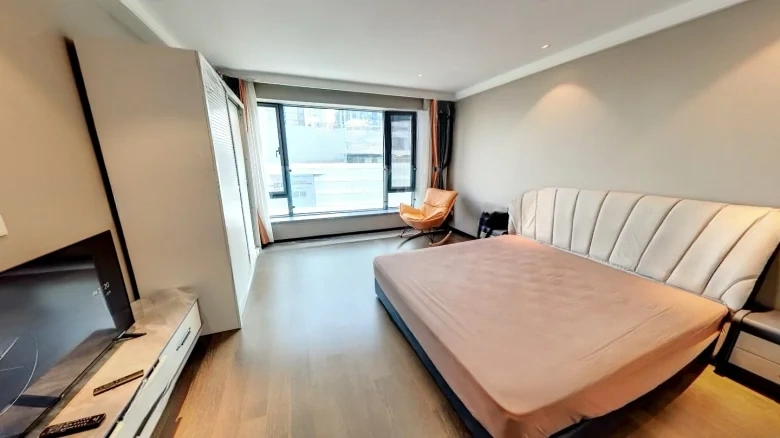 Green Town Willow Grove County - View 3