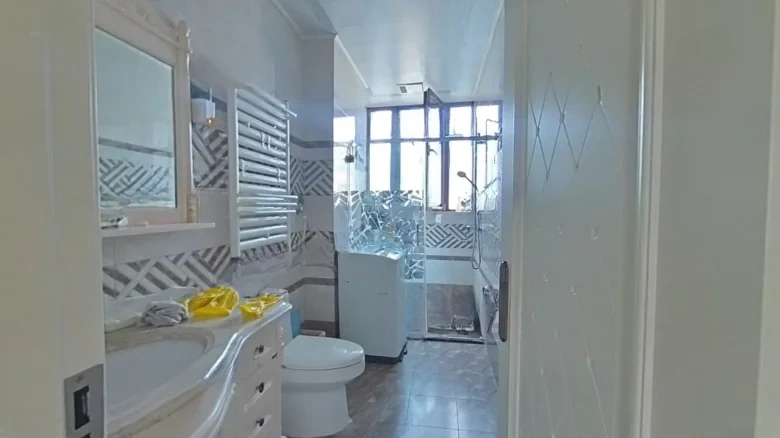 HeDaXiYue الفندكسية The direct translation does not form a coherent English compound name, so phonetic representation is provided. For better integration into an English context, it could be adapted as - View 9