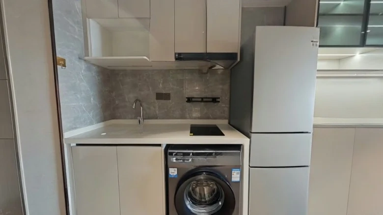 Proud Spiral Castle - View 4