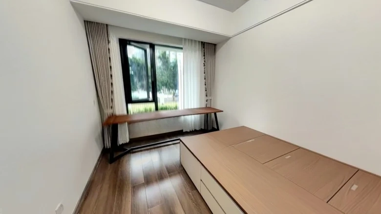 Zhong Gang Dong Hu Yi Hao - View 3