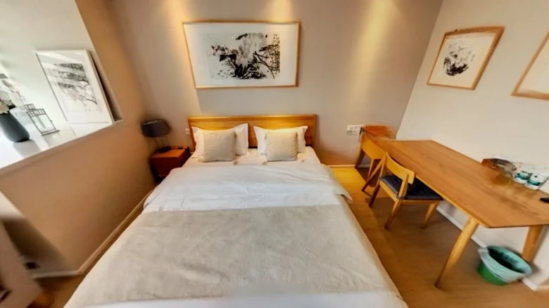 China Resources Pleasure Seal - View 1