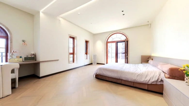 Zhonggeng Xianghai Yipin - View 4