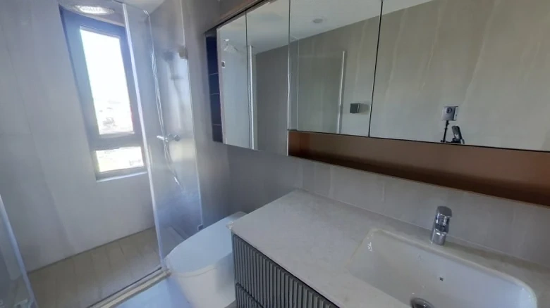 Crown Crown Real Estate Rui Fu Residence - View 9