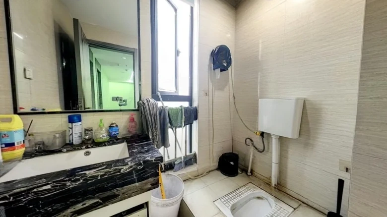 Deke City Plaza - View 6