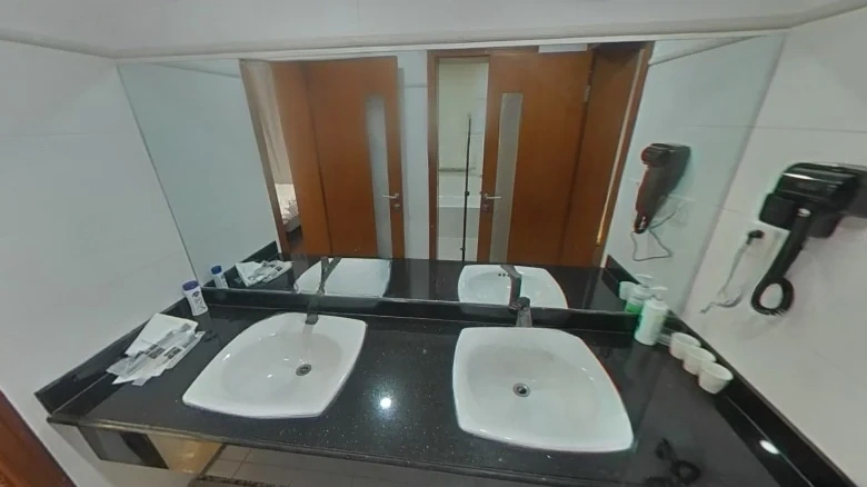 Beryl Valley - View 14