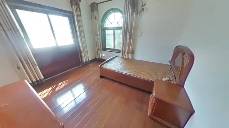 Dragon Tiger Mansion Villa - View 2