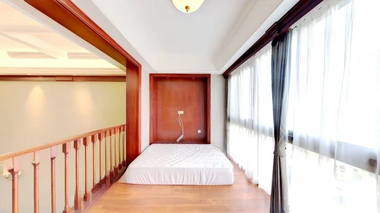 International Mansion - View 6