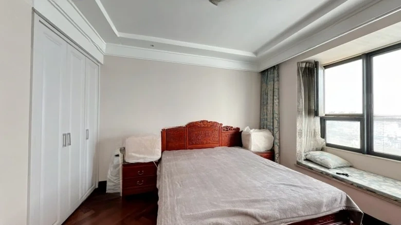 Round Fusion Plaza Residences - View 2