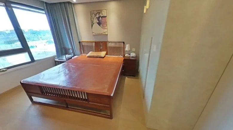 Renaissance Park Century - View 2