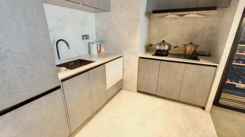 Blue Confining Tower - View 5