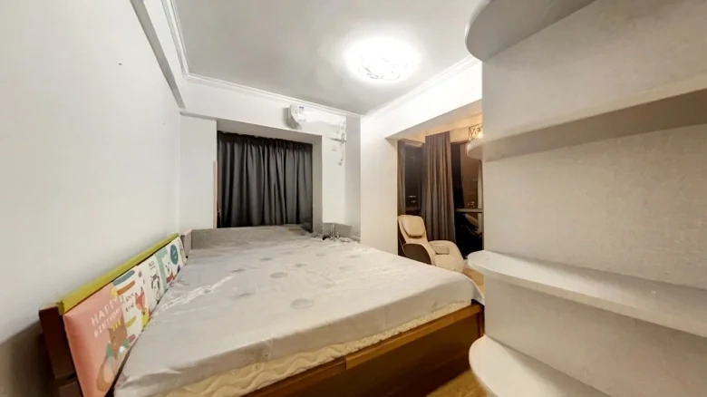 Yellow Sand Boulevard - View 2