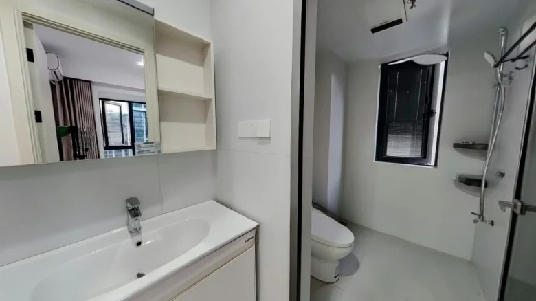 Three Mile One District Lakeside - View 8