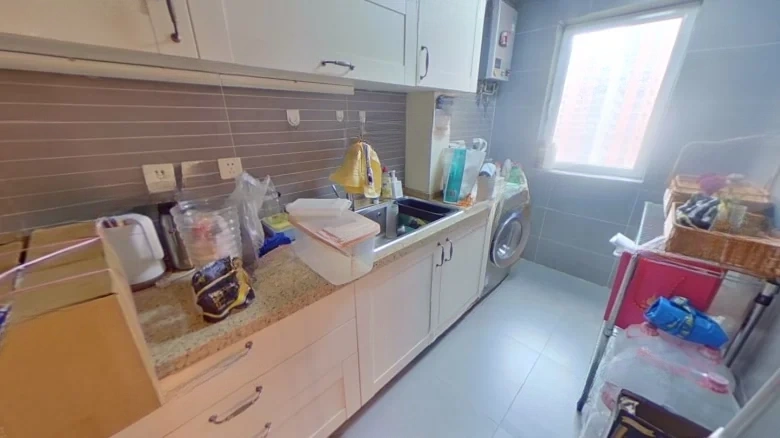 Poly Malley Mansion - View 7