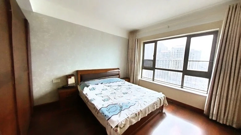 Paul International Plaza - View 4