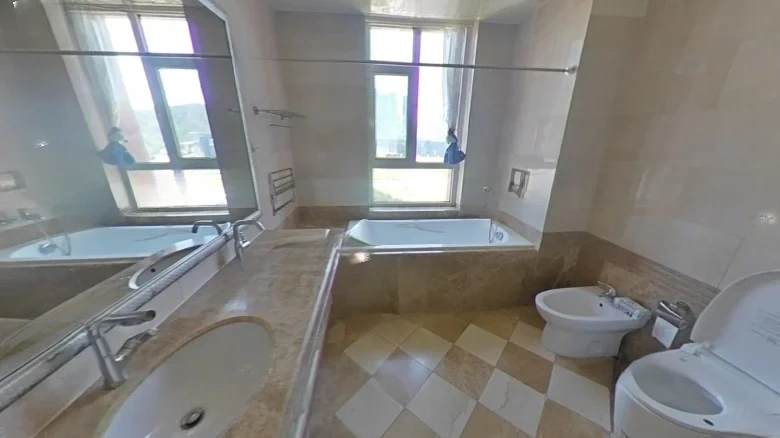 Dalian Pearl - View 12