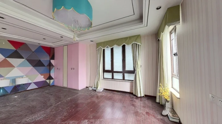 Nine Courtyard Mountain Residence - View 3