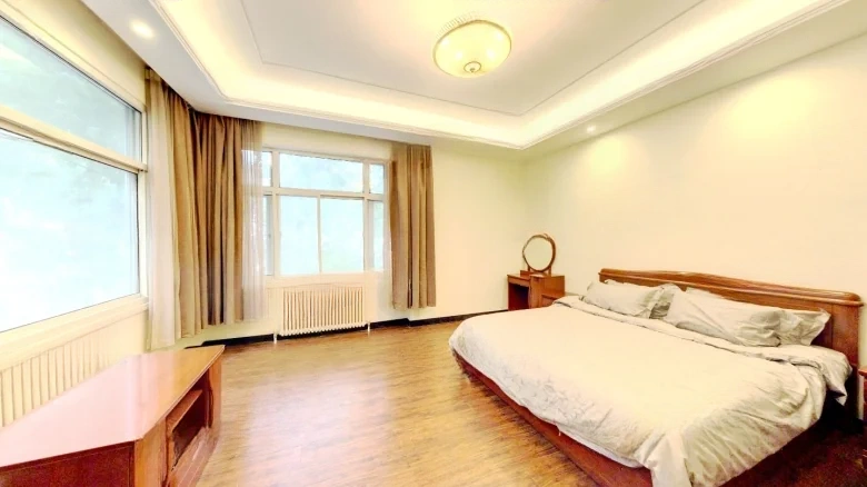 West Hill Garden Villa - View 4