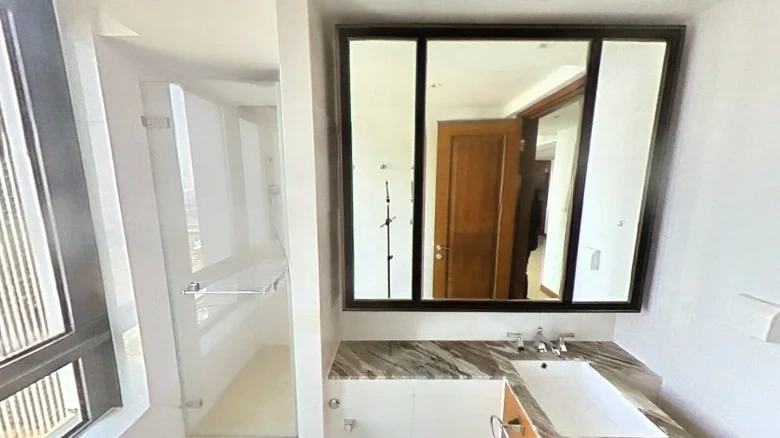 Evergrande Era Peak Collection - View 6