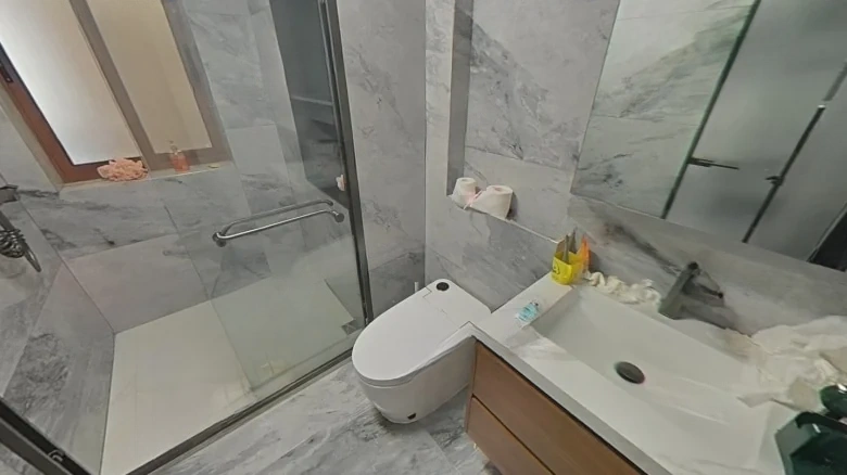 New View International Bund - View 12