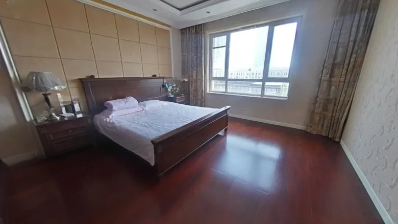 Dalian Pearl明珠 can be directly translated as - View 3