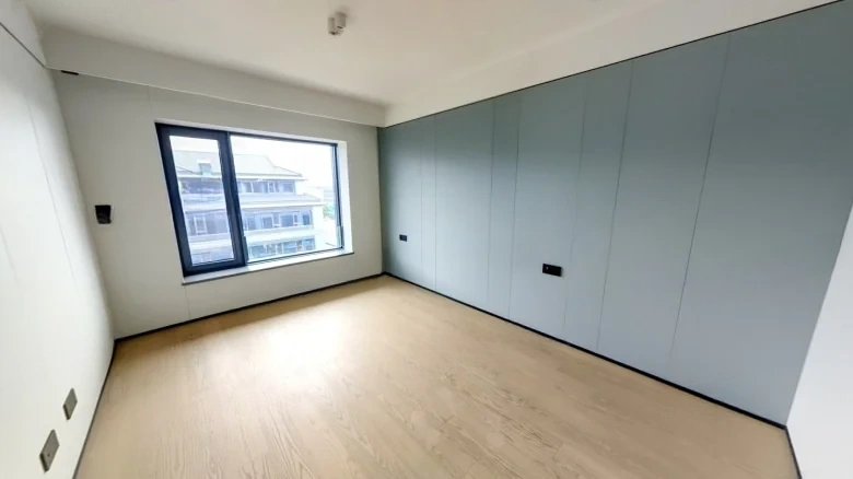 Academy One Courtyard - View 6