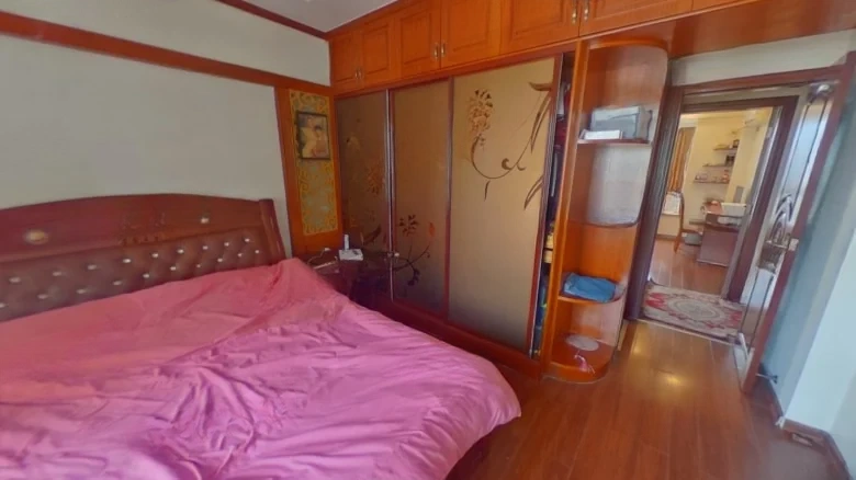 Where To Live Small District - View 6