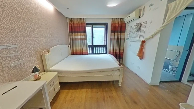 Blue Jade Elegance Residence - View 2