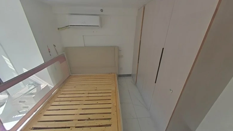 Platinum Riviera Residence - View 4