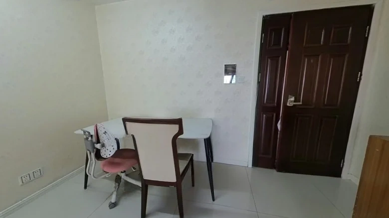 Zhonghai Lakefront No. 1 - View 5