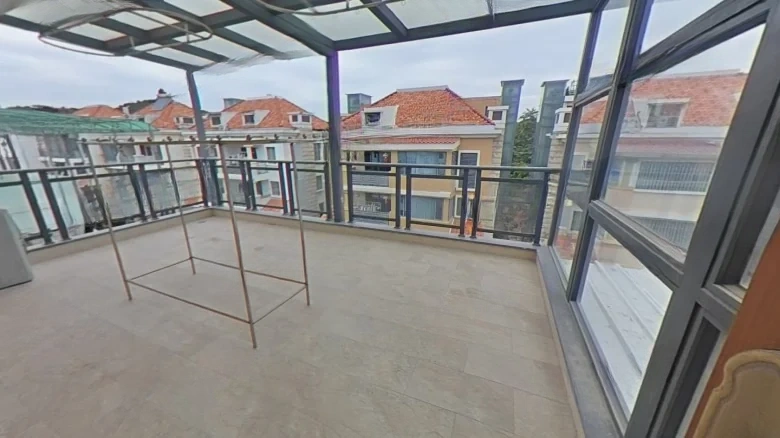 International Mountain Villa - View 18