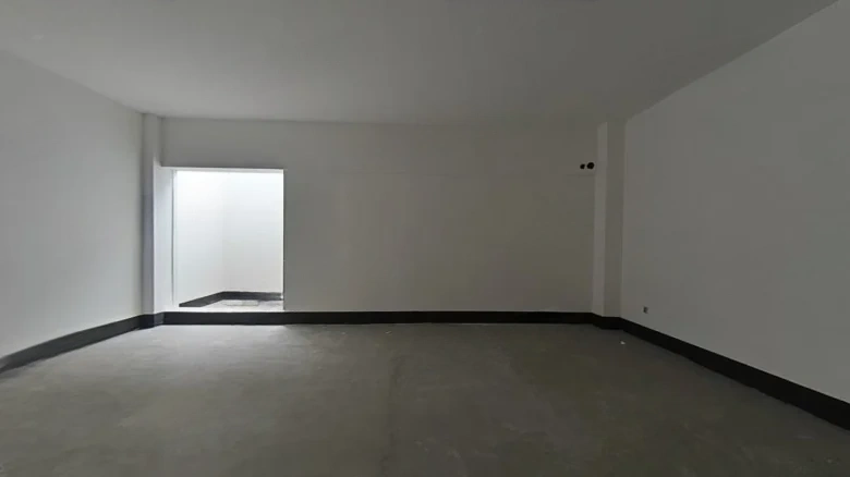 Outstanding Clear Green - View 16