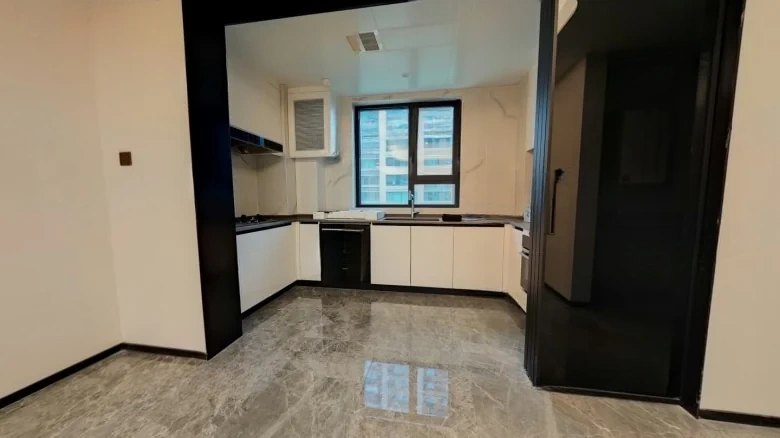 Lakeshore Elegance - View 8