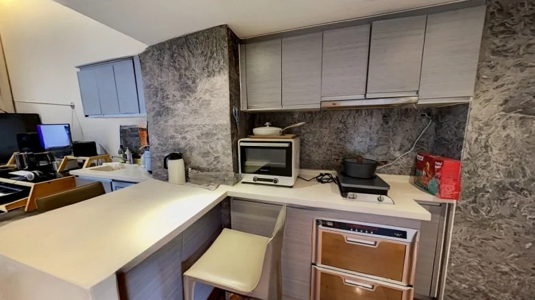 Round Square Moon Island Pavilion - View 5