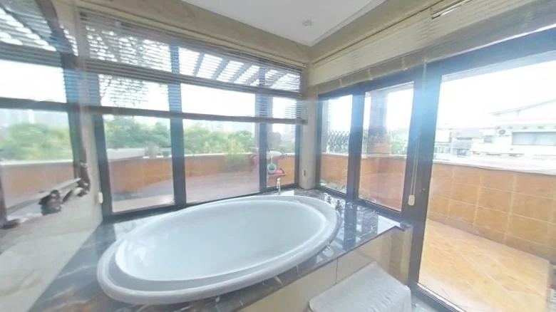 Xianlin Mountain Water Hibiscus Garden - View 17