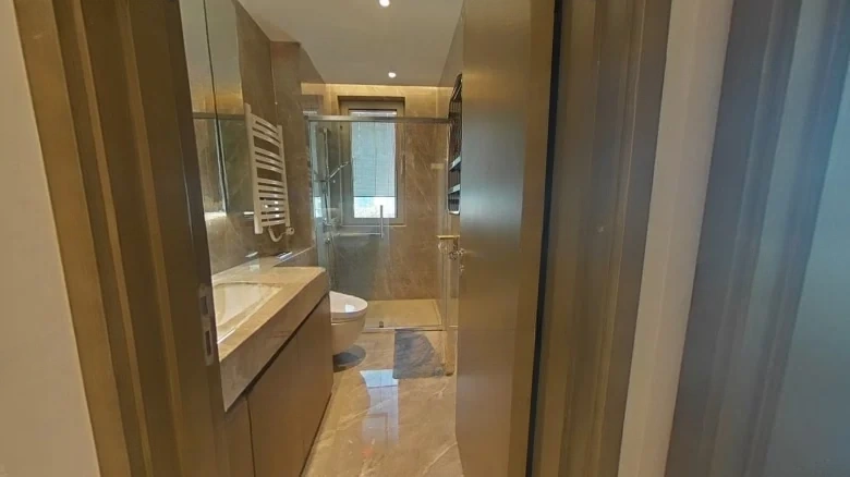 Yangtze Regal Residence - View 9