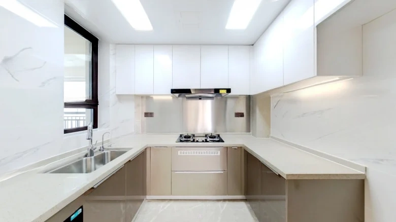 China Ocean Peace Gate Skyline - View 7