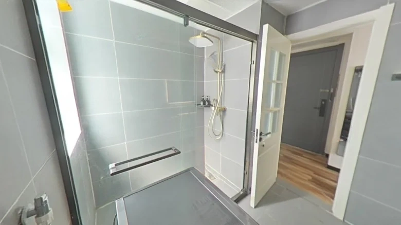 Luxurious Crystal Palace Estate - View 8