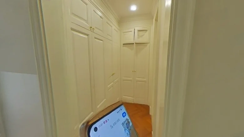 Cloud Seal - View 13