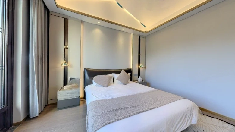 Wangzhu Mountain - View 6