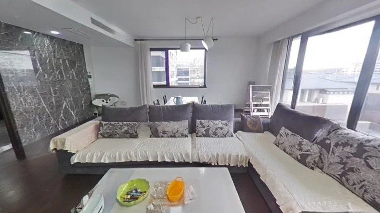 Water Accumulation Abundant Essence Moon Listening Pavilion - View 6