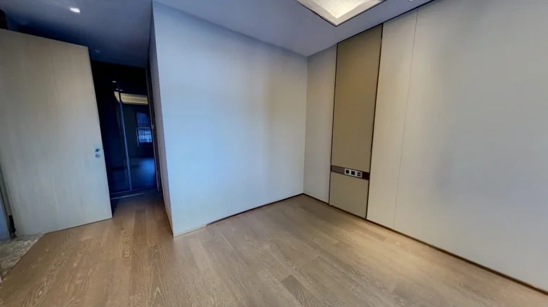 Dragon City Jinmao Mansion - View 2