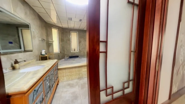 Elegant Mountain Family Estate - View 12