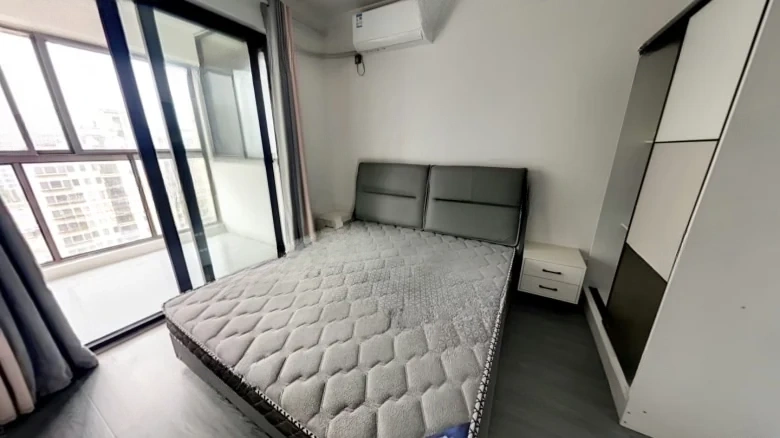 Yinhai Mansion - View 3