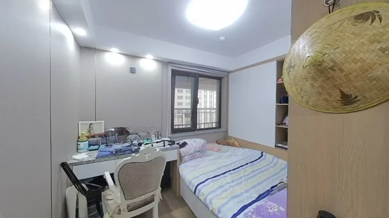 Lushang Blue Coast Mansion - View 3