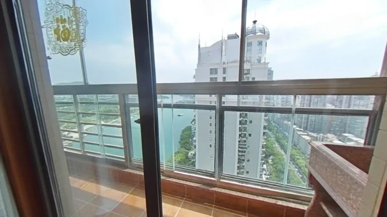 MacauHong Kong Centre - View 24