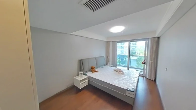 Bingjiang Wàngtāo Moonlit Night - View 3