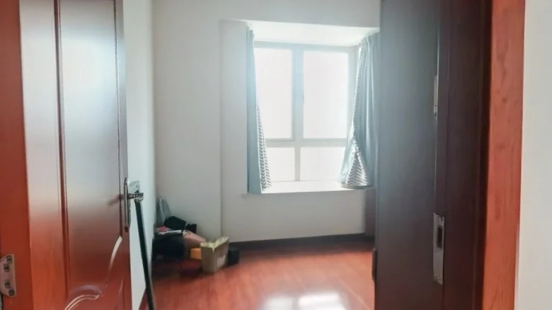 Shimao Lakefront Residence District D - View 5