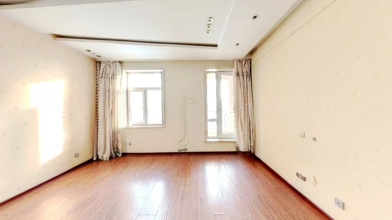 Livi Flamenco - View 2