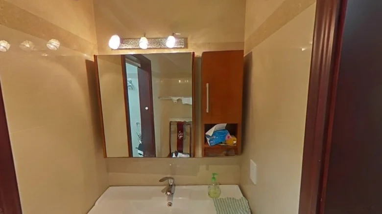 Red Street Apartments - View 9