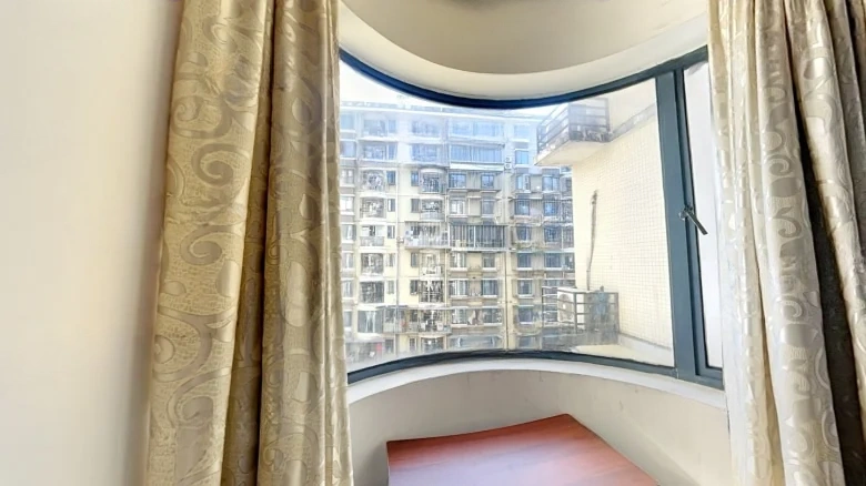 New Port Dragon Family Happiness Code - View 5